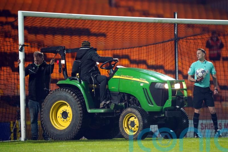 Port Vale beaten by Salford as damaged goalpost forces delay