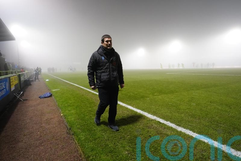 Both managers agree referee had to abandon Forest Green v Mansfield due to fog