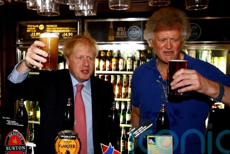 No 10 staff would have been better off partying in a pub, says Wetherspoon