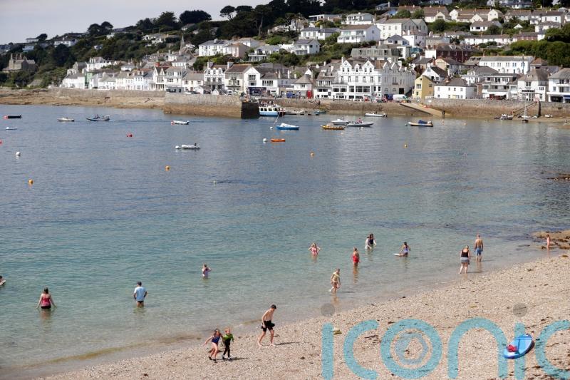 Water quality standards met at 99% of English bathing spots – Environment Agency