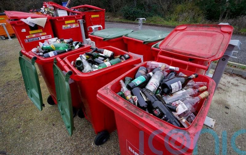 Concerns over biggest drinking households buying even more during lockdown
