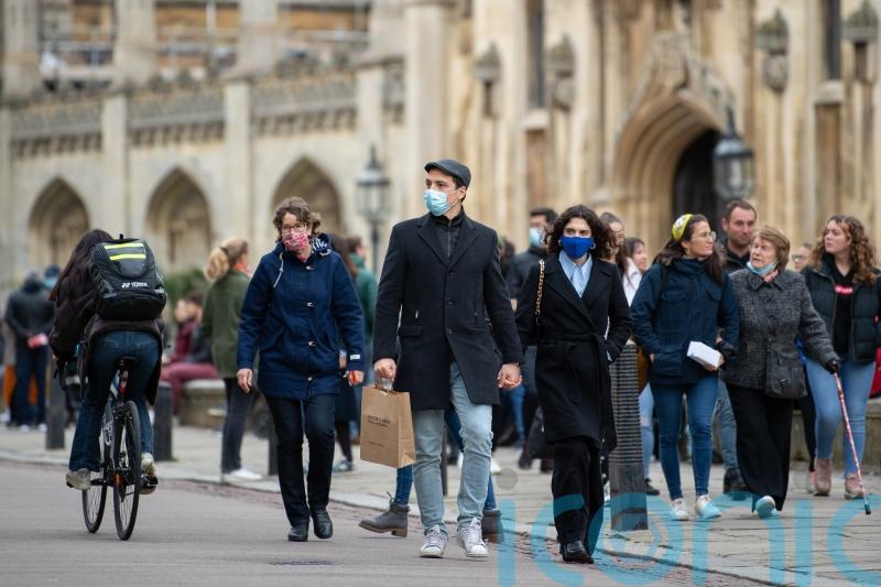 End of face masks in universities and colleges ‘irresponsible’ – unions