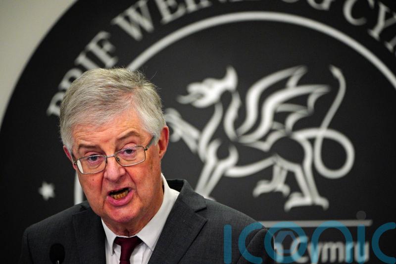 Nightclubs on track to reopen by end of month in Wales, says First Minister