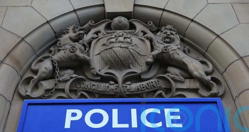 Call to reopen police stations ‘to reassure public’