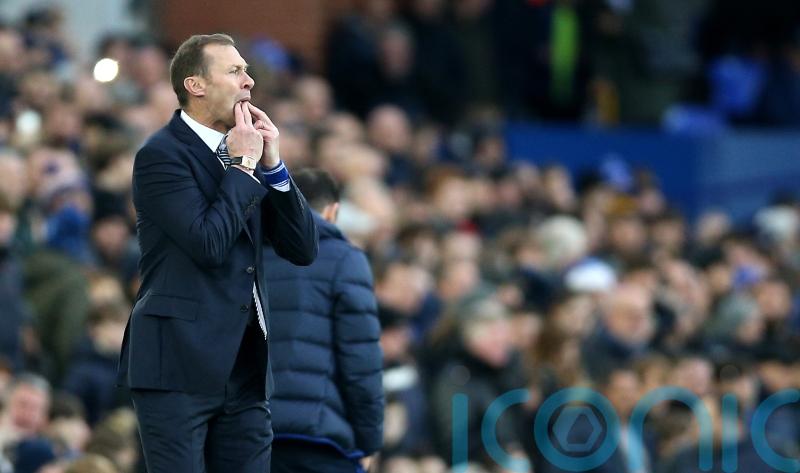 Duncan Ferguson will make changes to the Everton team
