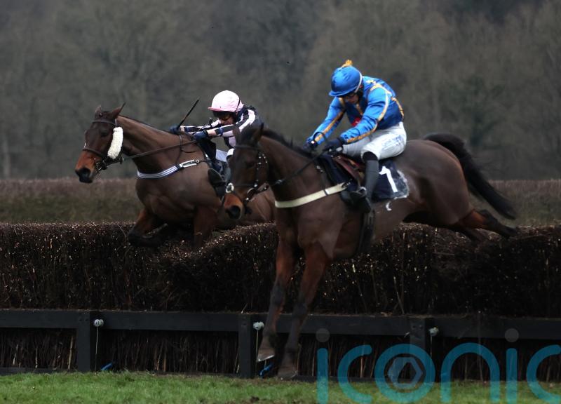 The Galloping Bear proves National hero for Ben Clarke