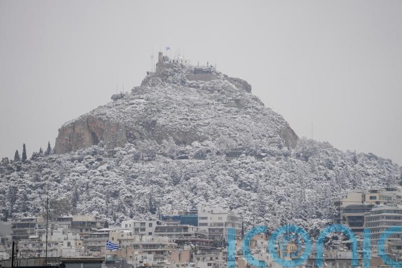Severe weather brings snow to Athens and Greek islands