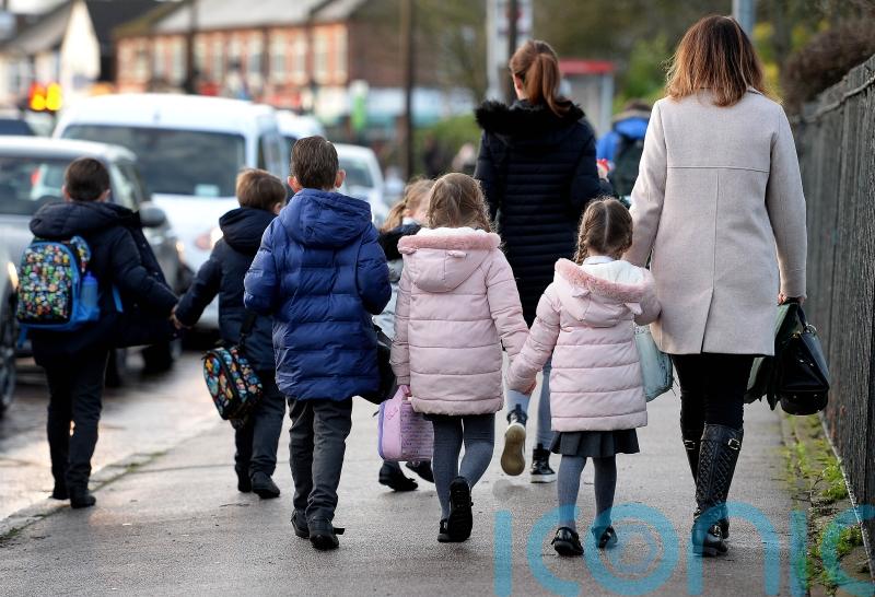 Government told to increase Scottish Child Payment to £40 to reduce poverty