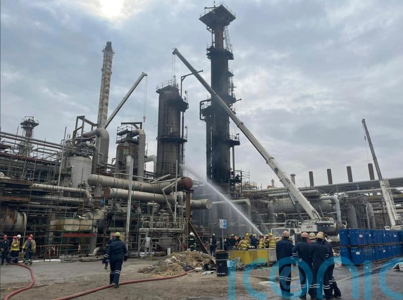 Death toll rises after blaze at major Kuwait oil refinery