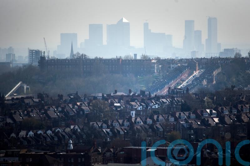 More than 800 lives saved as air quality improved during first lockdown – study