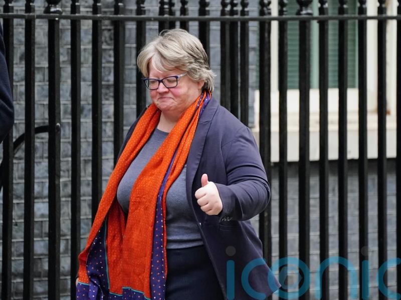 Jobseekers expected to widen search after one month or face benefits sanctions