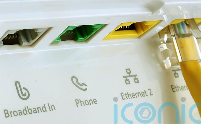 Broadband rollout falls behind schedule