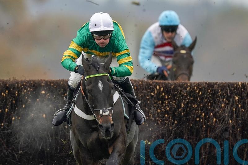 Henderson has his House in order for Cotswold test
