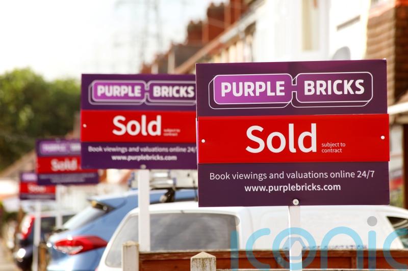 Purplebricks swings to loss amid deposit woes