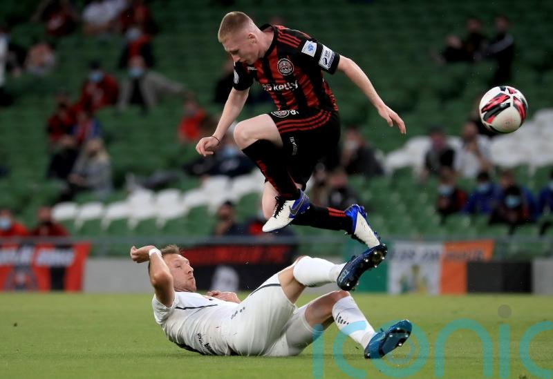 Ross Tierney’s last-gasp leveller sparks fan clashes at St Mirren