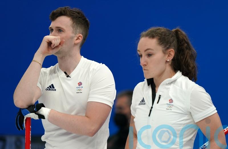 Bruce Mouat and Jennifer Dodds make winning start to mixed curling campaign
