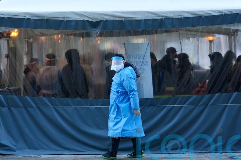 South Korea expands rapid testing amid record Covid infections