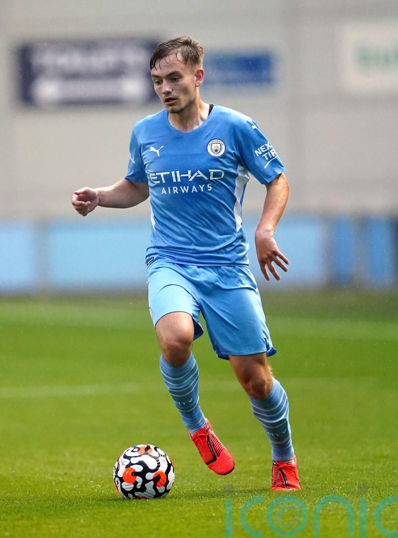 New signing Luke Bolton set to make his Salford debut against Port Vale