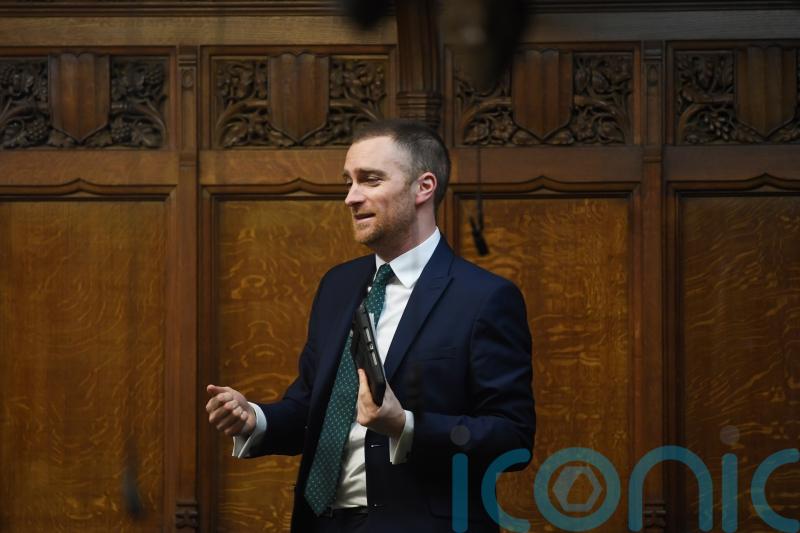Cabinet minister mixes up two Tory MPs in defence of Boris Johnson
