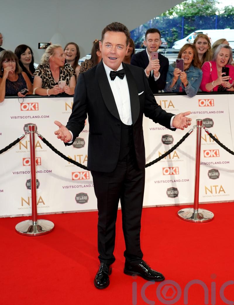 Stephen Mulhern to fill in for Phillip Schofield on Dancing On Ice