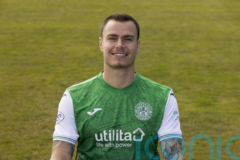 St Johnstone earn point against Dundee United as Melker Hallberg sent off
