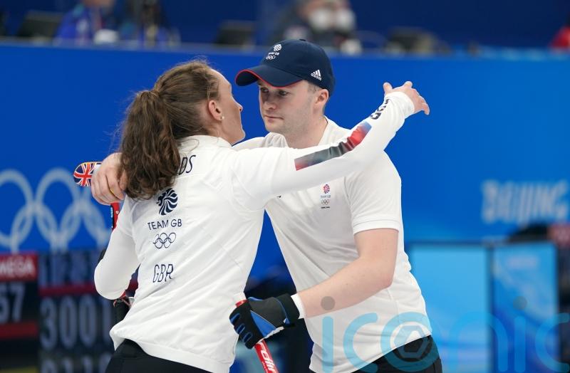 Bruce Mouat and Jennifer Dodds ready to aim for curling final place on Monday