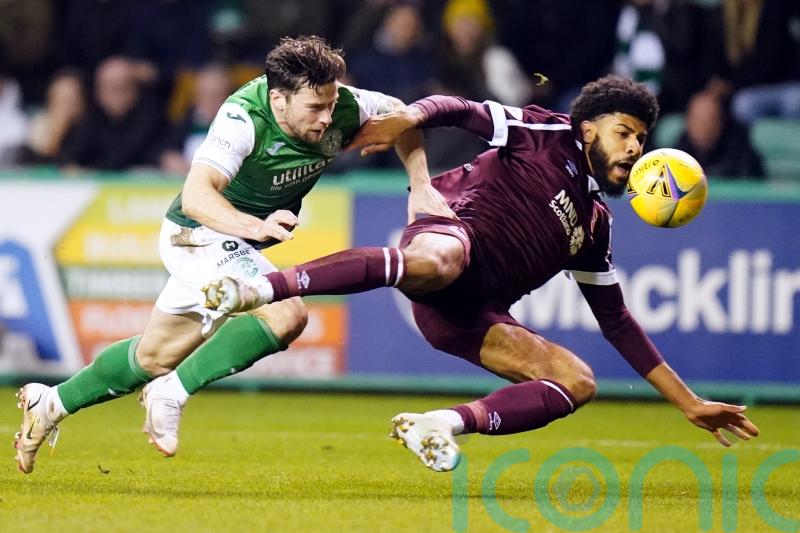 Ellis Simms determined to continue forging a strong bond with Hearts fans
