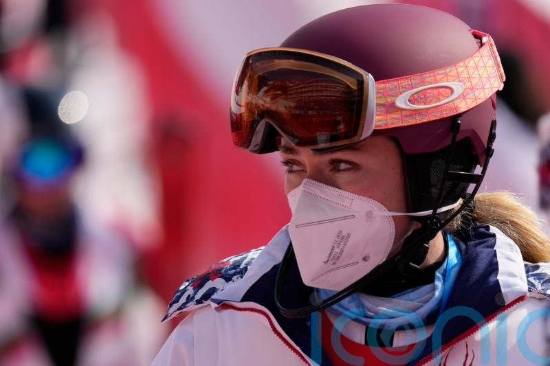 Mikaela Shiffrin may not continue competing in Beijing after slalom crash