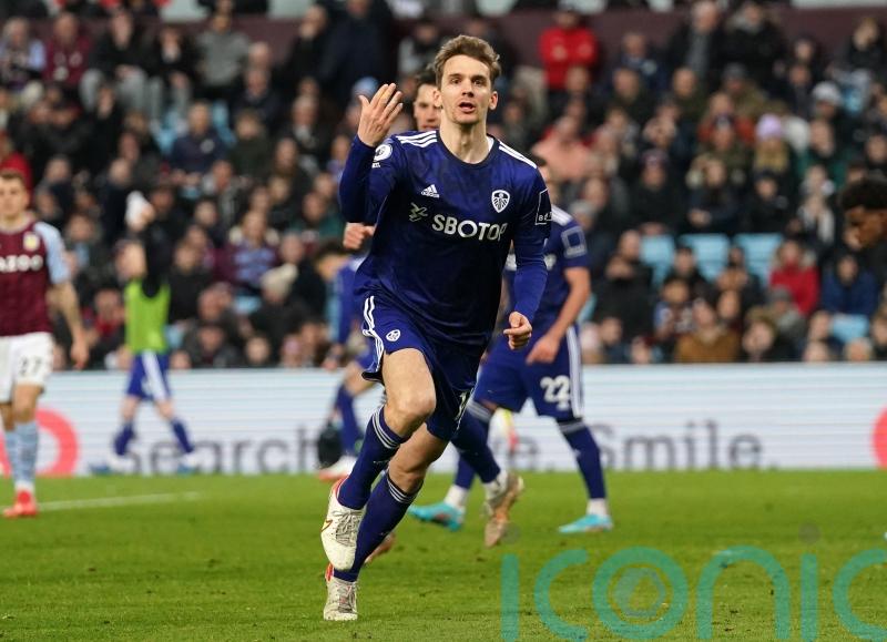 Diego Llorente earns Leeds battling point from breathless draw at Aston Villa