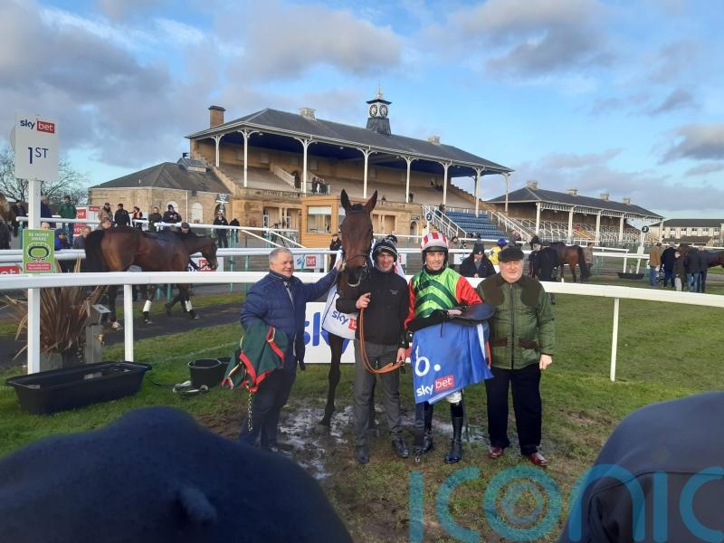 Windsor Avenue to take in Kelso on the way to Aintree