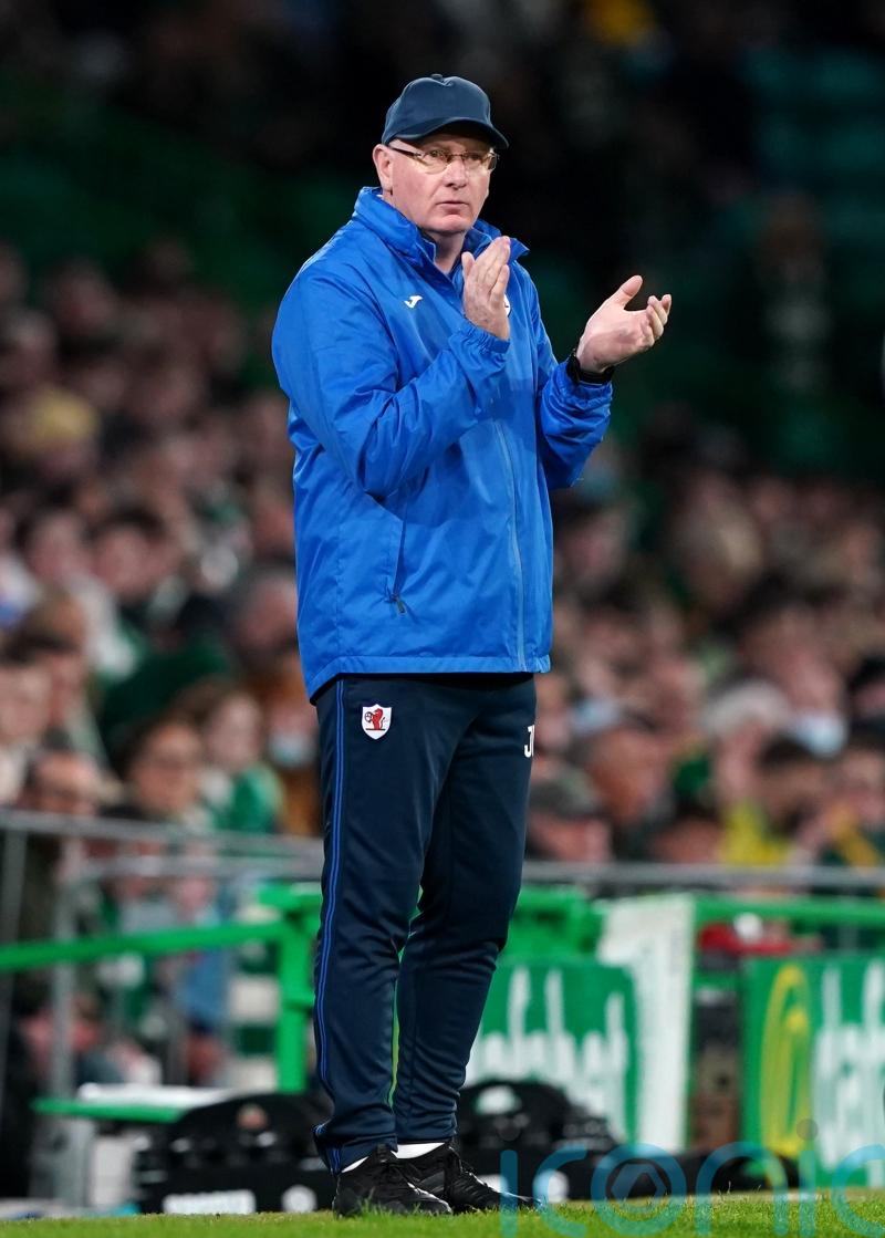 Raith boss McGlynn wants chance to ‘right the wrongs’ after Goodwillie signing