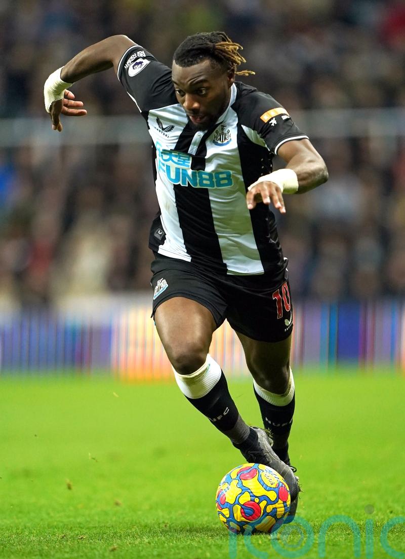 Eddie Howe backs Newcastle star Allan Saint-Maximin to earn France call-up