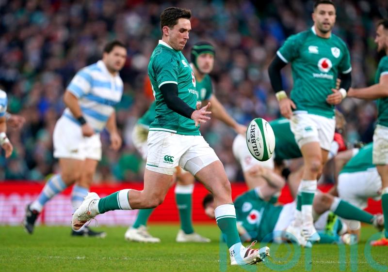 He hasn’t shown any – Joey Carbery free of nerves before crunch Ireland clash