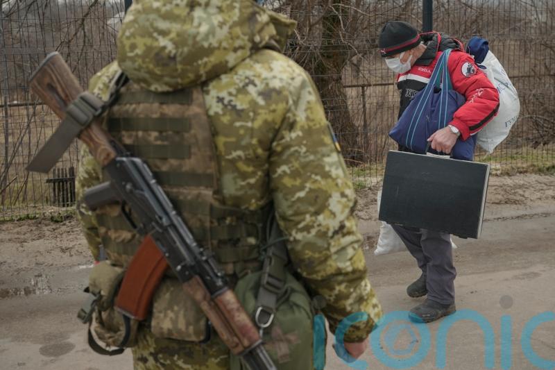 Scot living in Ukraine fears ‘chaos’ as he tries to get family out of country