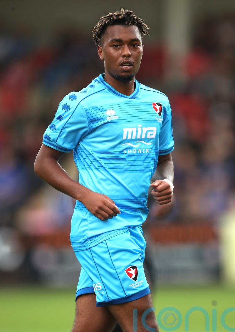 Tahvon Campbell strikes late to snatch Rochdale point against Harrogate