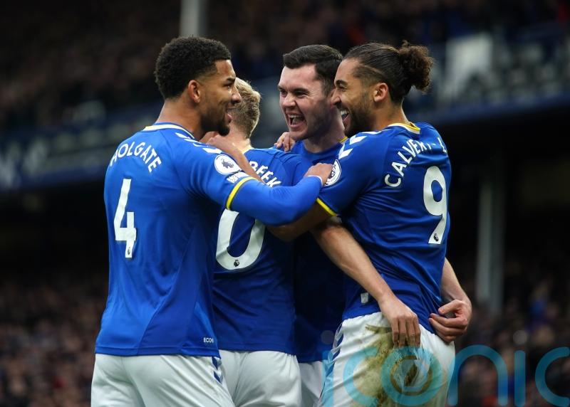 Frank Lampard’s Everton ease relegation fears with confident victory over Leeds