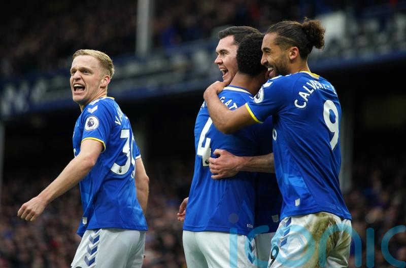 Full debutant Donny Van De Beek praised for key role as Everton ease past Leeds