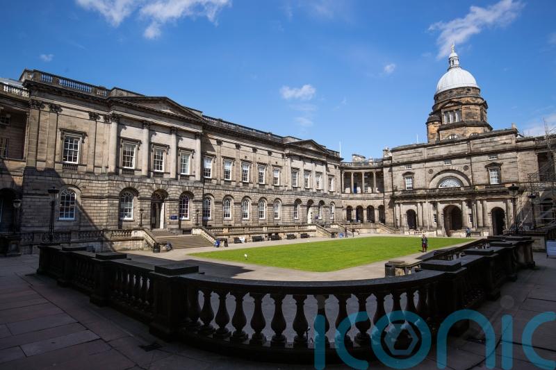 Vice-chancellors urged to help solve pension dispute as university staff strike