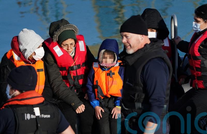 Councils told by Home Office to find accommodation for migrant children