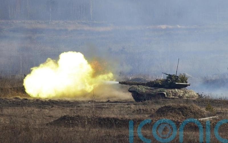 Russia accused by US of adding 7,000 more troops to Ukraine border