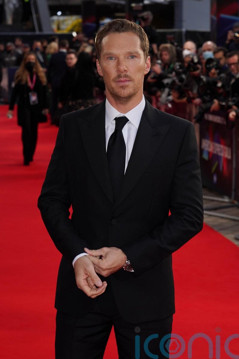 Benedict Cumberbatch stuns fans with unusual Vanity Fair photoshoot