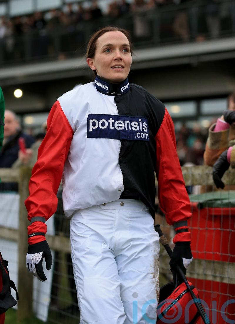 On this day in 2016: Olympic champion Victoria Pendleton unseated in jumps debut