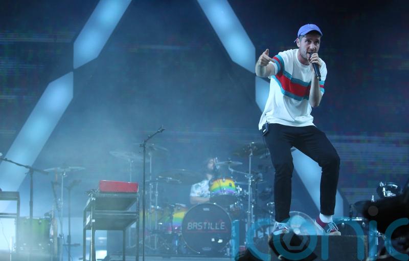 Bastille frontman Dan Smith tells ’embarrassing’ on-stage stories