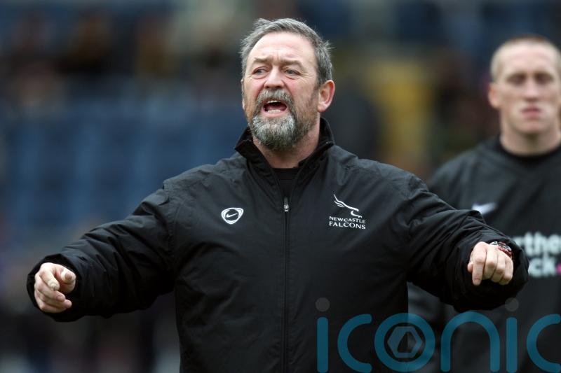 Tributes pour in for revered rugby and football coach Steve Black