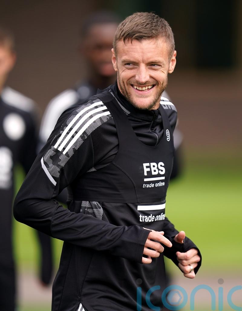 Jamie Vardy set to boost Leicester for Burnley trip