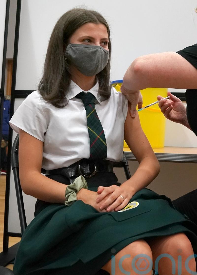 Headteachers welcome buffer zones around schools to stop anti-vaccine protests