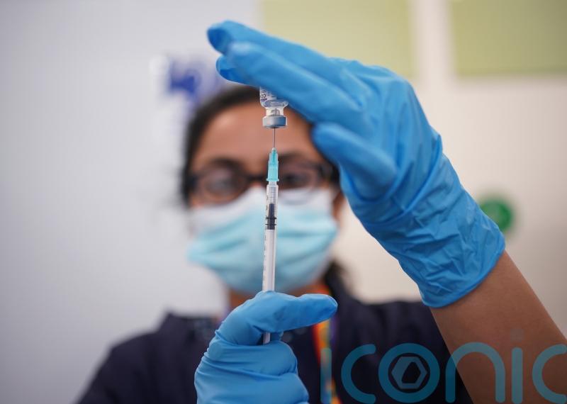 Extra Covid boost in spring for over-75s and people thought to be at high risk