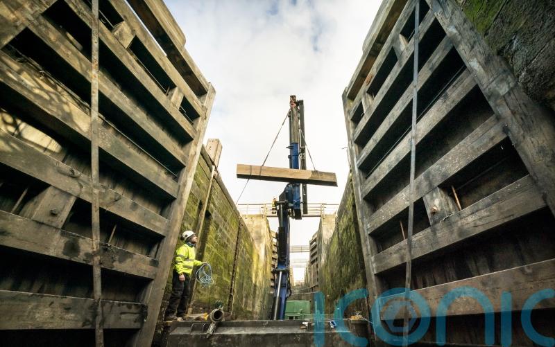 New lock gates fitted at ‘wonder of the waterways’
