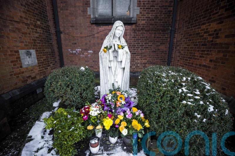 Ministers to offer public apology to historical institutional abuse victims