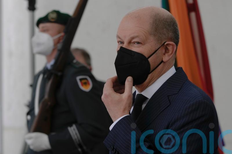Germany signals major shift by sending weapons to Ukraine